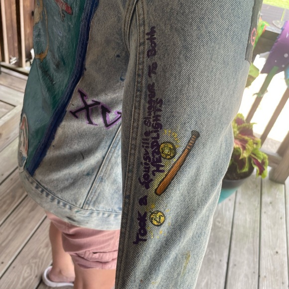 Custom made handpainted jacket - Picture 14 of 16